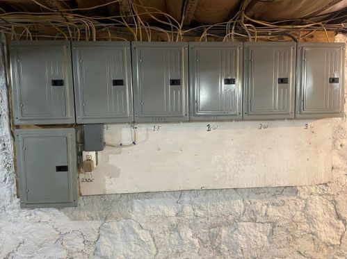 764 Plymouth Ave, Fall River MA 02721-1946 exterior