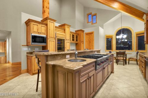3341 Buckboard Dr, Park City UT 84098-5304 exterior