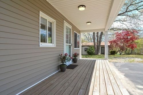 706 Spencer St, Fall River MA  02721-4539 exterior