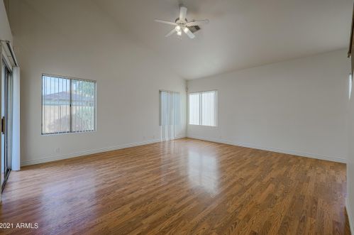 18841 43 Pl, Phoenix AZ 85050-3736 exterior