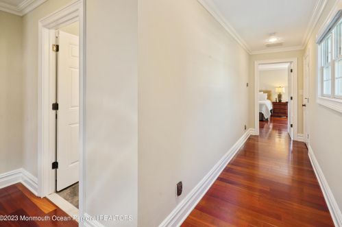 90 Lovett Ave, Little Silver NJ 07739-1403 exterior