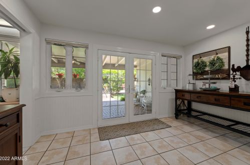 1832 Claremont St, Phoenix AZ  85015-2073 exterior