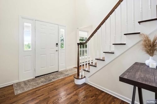 20 Southfield Dr, Wantage NJ  07461-3036 exterior