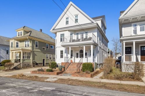 52 Marathon St, Arlington MA 02474-6918 exterior