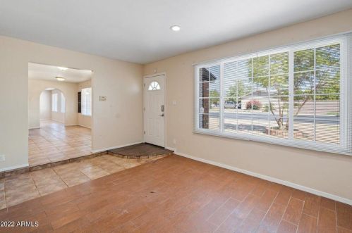 1427 Anderson Dr, Phoenix AZ  85023-2500 exterior