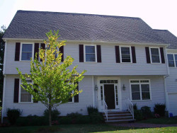 104 Farwell St, Newton, MA 02460-1067