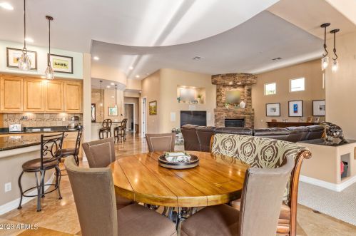 22843 54th St, Phoenix AZ  85054-7199 exterior