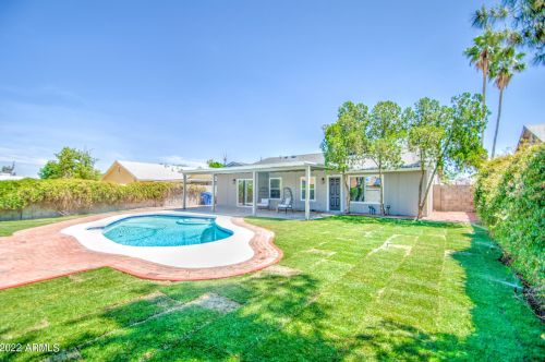 6808 41 Pl, Phoenix AZ 85042-6391 exterior