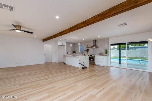 6710 16 Dr, Phoenix AZ 85015-2019 exterior