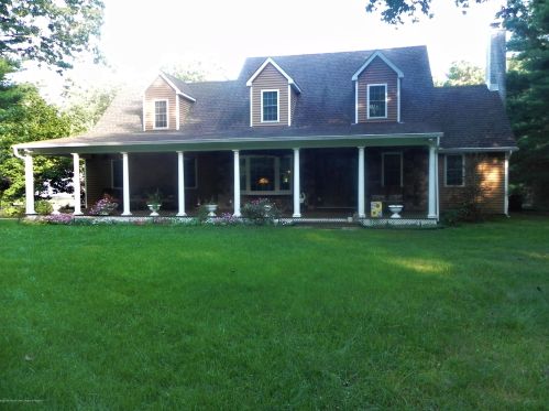 137 Jackson Ml Rd, Jackson Twp NJ 08527-4447 exterior