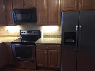 33 Columbia Ave, Newton MA  02464-1226 exterior