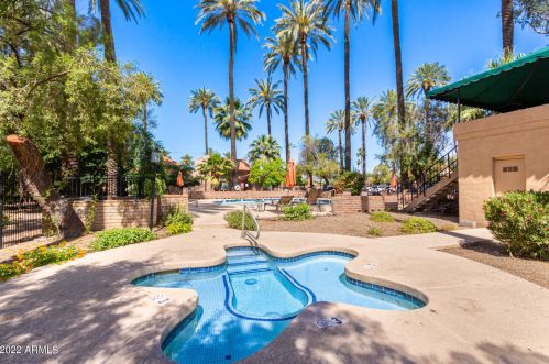 4540 44th St, Phoenix AZ 85018-4272 exterior