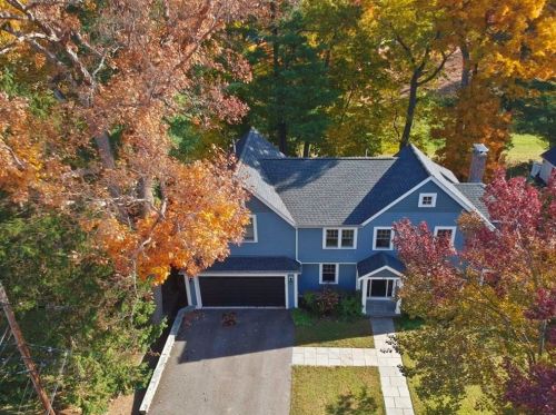 82 Day St, Newton MA 02466-2906 exterior