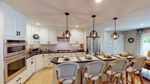 32 Eames St, North Reading MA 01864-2116 exterior