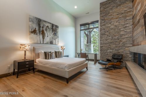 215 White Pne Cyn Rd, Park City UT 84060-6514 exterior