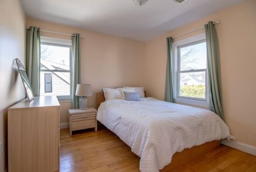 39 Franklin St, Milton MA 02186-5504 exterior