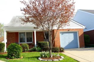 8722 Deer Point Ct, Louisville, KY 40242-3481