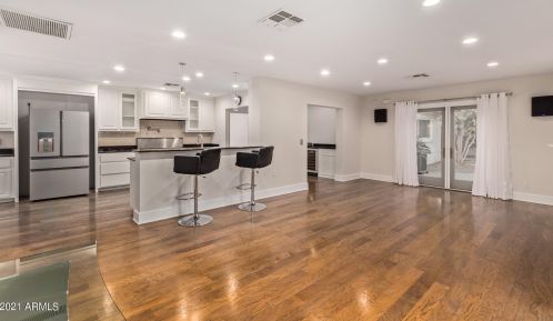 3429 Coolidge St, Phoenix AZ 85018-3425 exterior