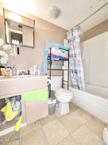 5414 Belleview St, Phoenix AZ 85043-1703 exterior