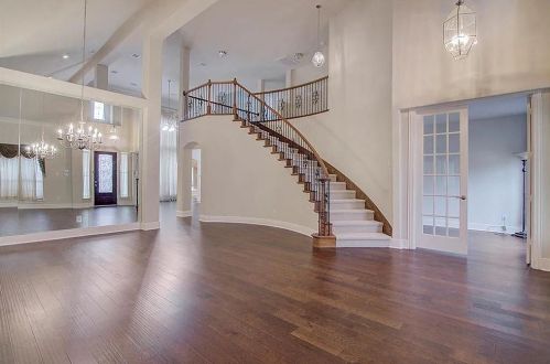 1228 Sandy Shore Rd, Irving TX  75063-5407 exterior