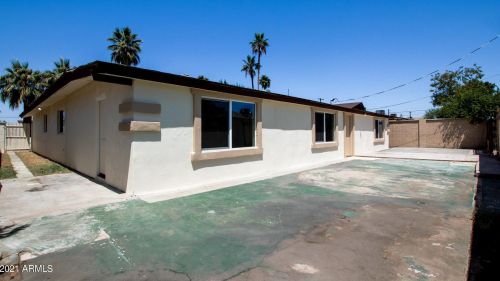 4739 39th Dr, Phoenix AZ  85019-2905 exterior