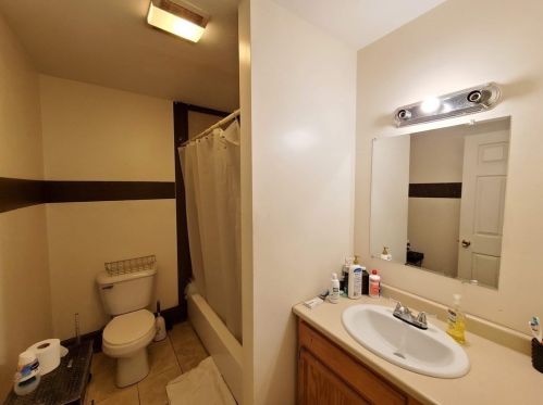 25 Hollywood St, Worcester MA 01610-3257 exterior