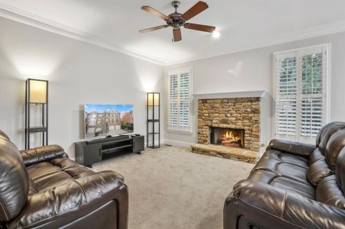 1292 Dunwoody Cv, Atlanta GA 30338-2308 exterior