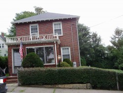 74 Cottage St, Newton, MA 02464-1229