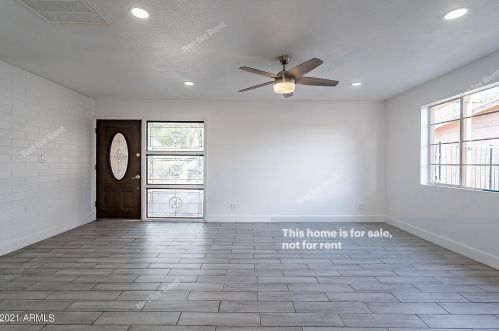 3729 Coolidge St, Phoenix, AZ 85018-3517