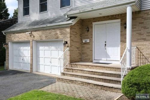 401 11th St, Cresskill NJ  07626-1311 exterior