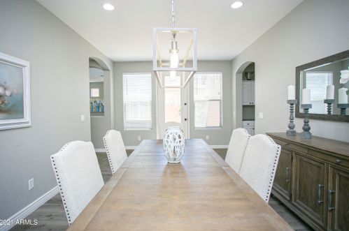 35318 31st Dr, Phoenix AZ  85086-2127 exterior