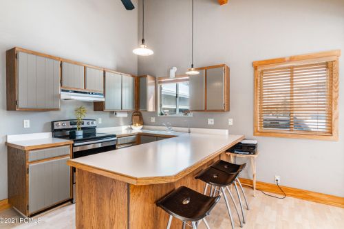 2030 Lucky John Dr, Park City UT 84060-6920 exterior