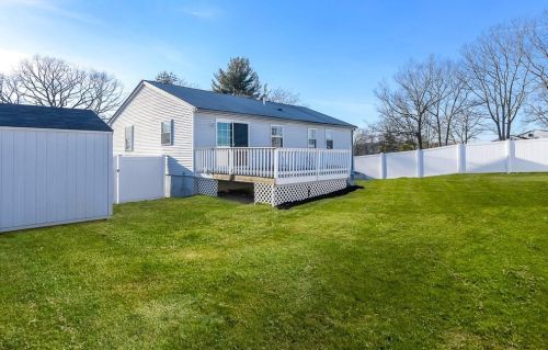 79 Valmor St, Worcester MA 01604-2447 exterior