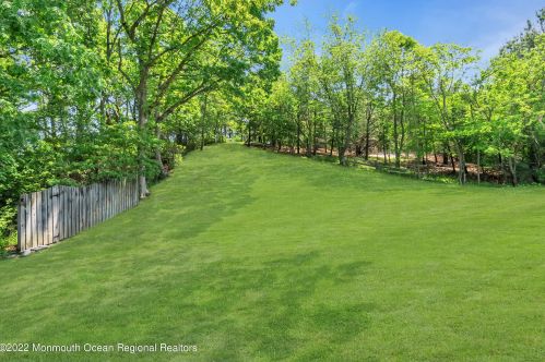 26 Lambert Johnson Dr, Tinton Falls NJ 07712-3753 exterior