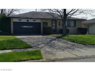 10915 Johnson Dr, Cleveland, OH 44130-7350