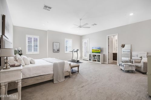 8976 8 Dr, Phoenix AZ 85041-6754 exterior