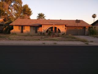 247 Ivyglen St, Mesa, AZ 85201-2210