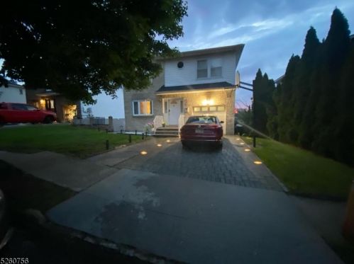 11 Lindsay Ln, Kearny NJ  07032-1531 exterior