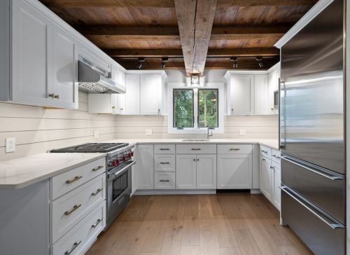 8 Seaview Ln, Newbury MA  01951-2312 exterior