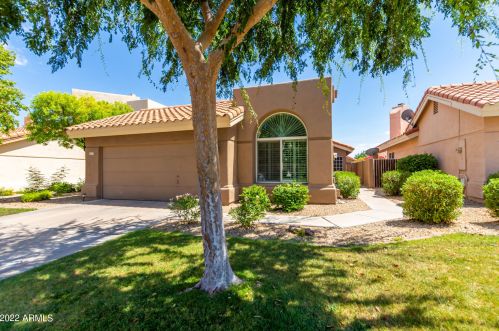 3225 Briarwood Ter, Phoenix AZ  85048-7843 exterior