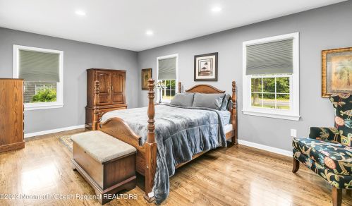 1120 Sycamore Ave, Tinton Falls NJ 07724-3237 exterior