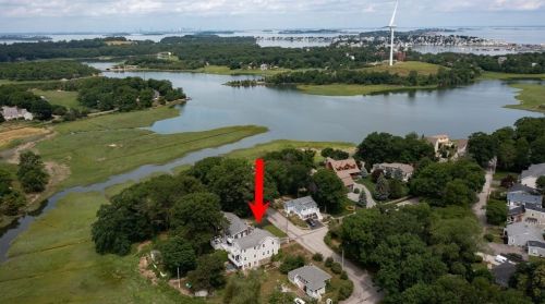 6 Chestnut Rd, Hingham MA 02043-1415 exterior