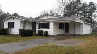 1500 Fir St, Pine Bluff, AR 71603-2686