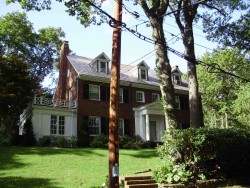 34 Bonad Rd, Newton, MA 02465-2902