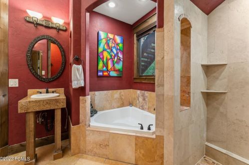 2702 Est Dr, Park City UT 84060-6878 exterior