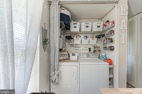 149 Villa Knl Ct, Erial NJ 08081-2924 exterior