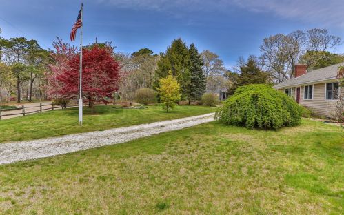 120 Viola Rd, Eastham MA  02642-1792 exterior