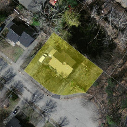 16 Wilson Cir, Newton MA 02461-1111 aerial view