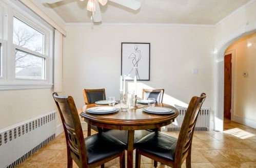 85 Caswell St, New Bedford MA 02745-2702 exterior