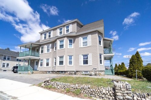 143 Lowell St, Methuen MA 01844-6825 exterior